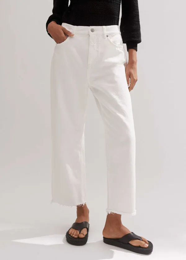 authentic_straight_jean_3.webp ME+EM Authentic Straight Jean | Women Jeans