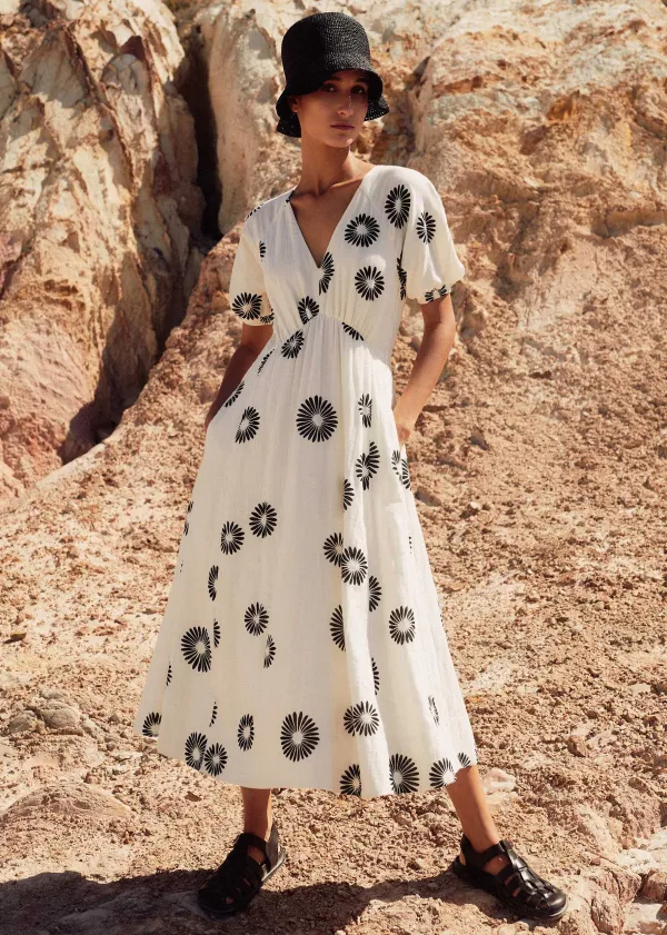 cheesecloth_modern_daisy_print_midi_dress_7.webp ME+EM Cheesecloth Modern Daisy Print Midi Dress | Women Midi Dresses
