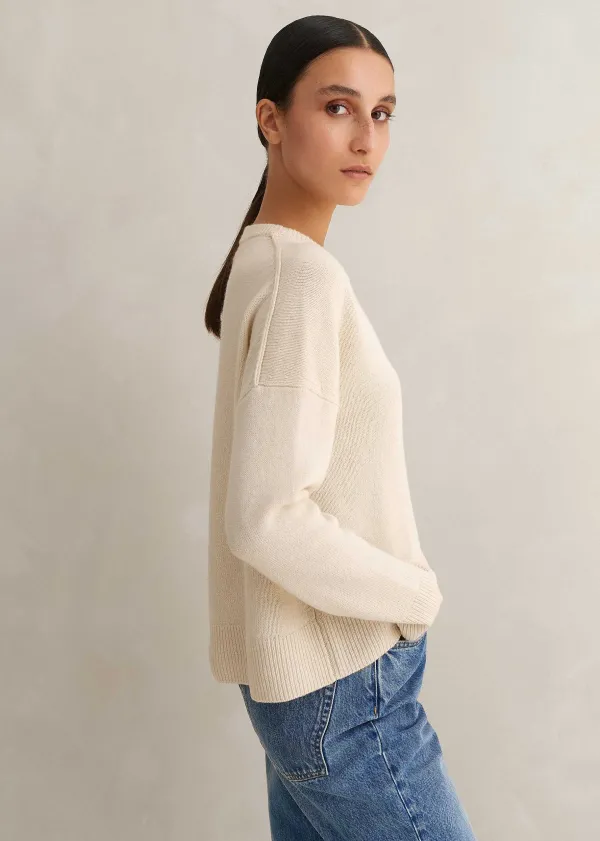 merino_cashmere_curved_hem_jumper__snood_6.webp ME+EM Merino Cashmere Curved Hem Jumper + Snood | Women Jumpers