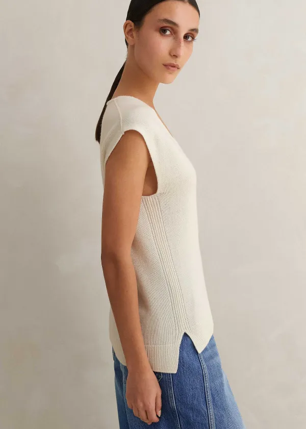 merino_cashmere_relaxed_v_neck_vest_3.webp ME+EM Merino Cashmere Relaxed V Neck Vest | Women Vests