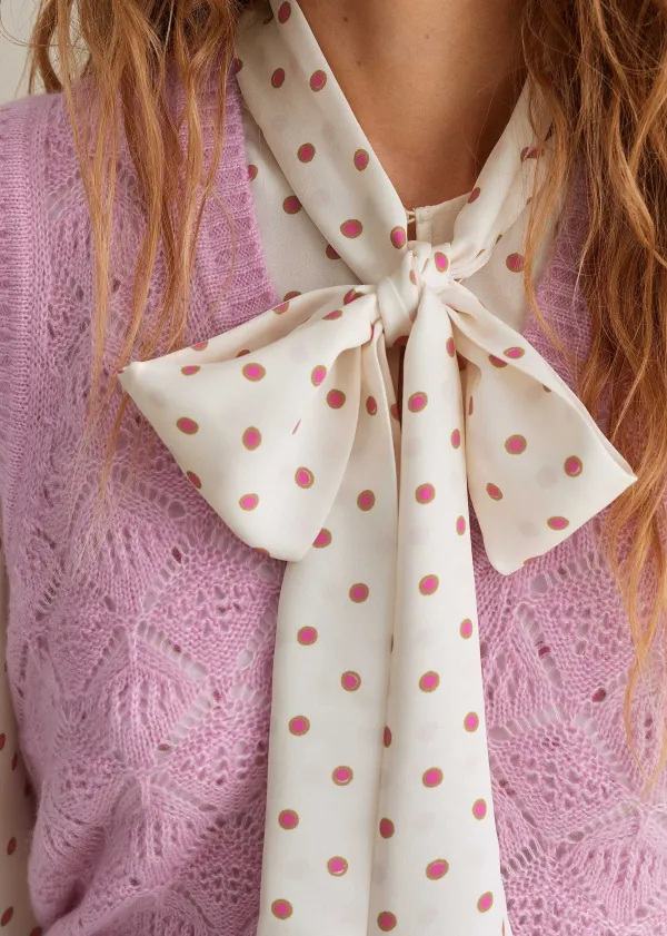 merino_cashmere_silk_lace_stitch_vneck_vest_6.webp ME+EM Merino Cashmere Silk Lace Stitch V-Neck Vest | Women Vests