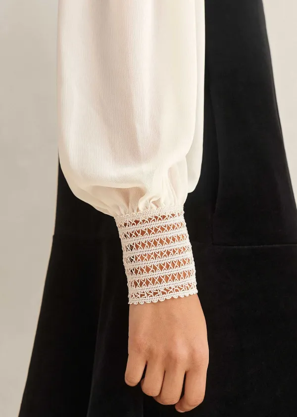 sheer_sleeve_crew_neck_layering_top_7.webp ME+EM Sheer Sleeve Crew Neck Layering Top | Women Layering Tops