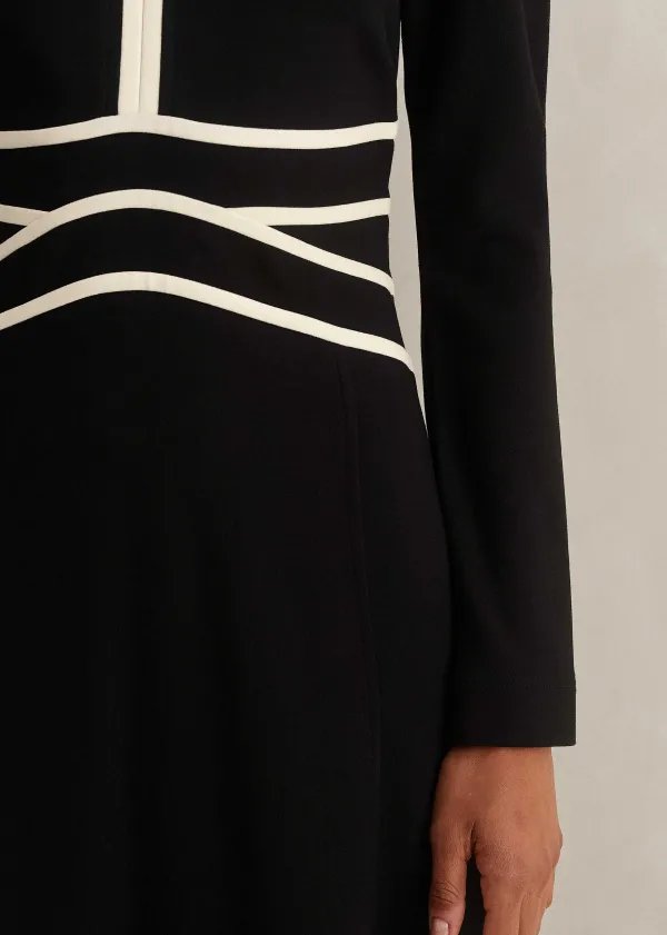 travel_tailoring_contrast_detail_maxi_dress_5.webp ME+EM Travel Tailoring Contrast Detail Maxi Dress | Women Maxi Dresses